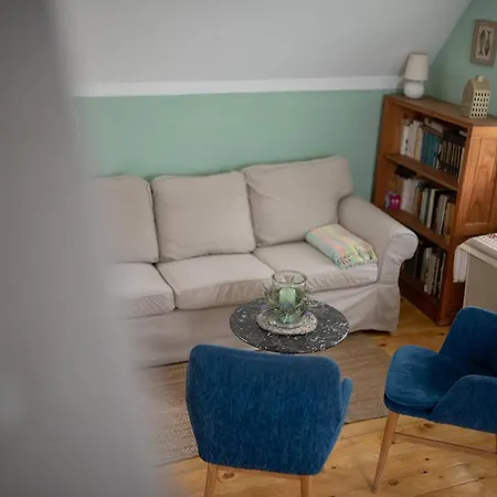 Green Chalet