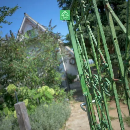 Green Chalet