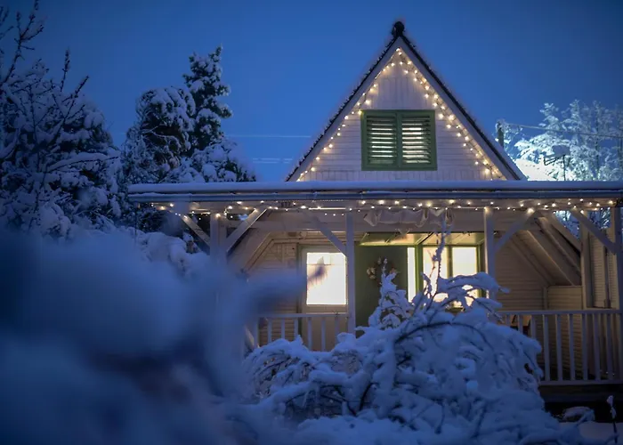 بيت ضيافة Green Chalet Veresegyház