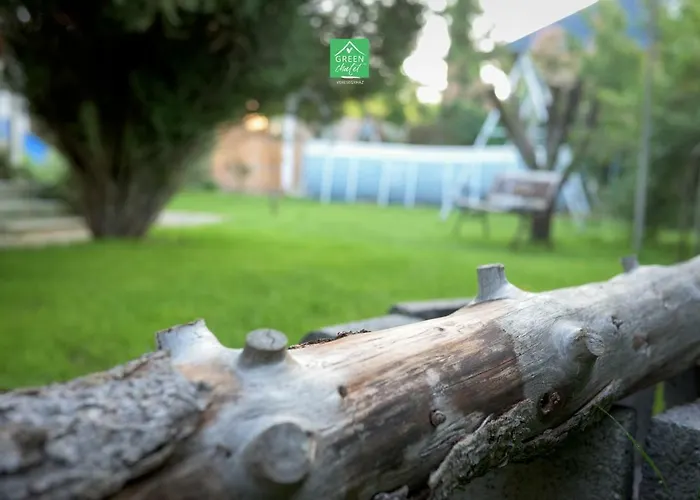 Green Chalet